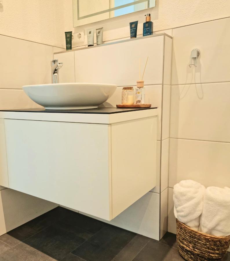 Homestay-Stylish, Zentral- Loft Apartment-Parking Ingolstadt Zewnętrze zdjęcie